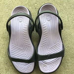 Croc sandles